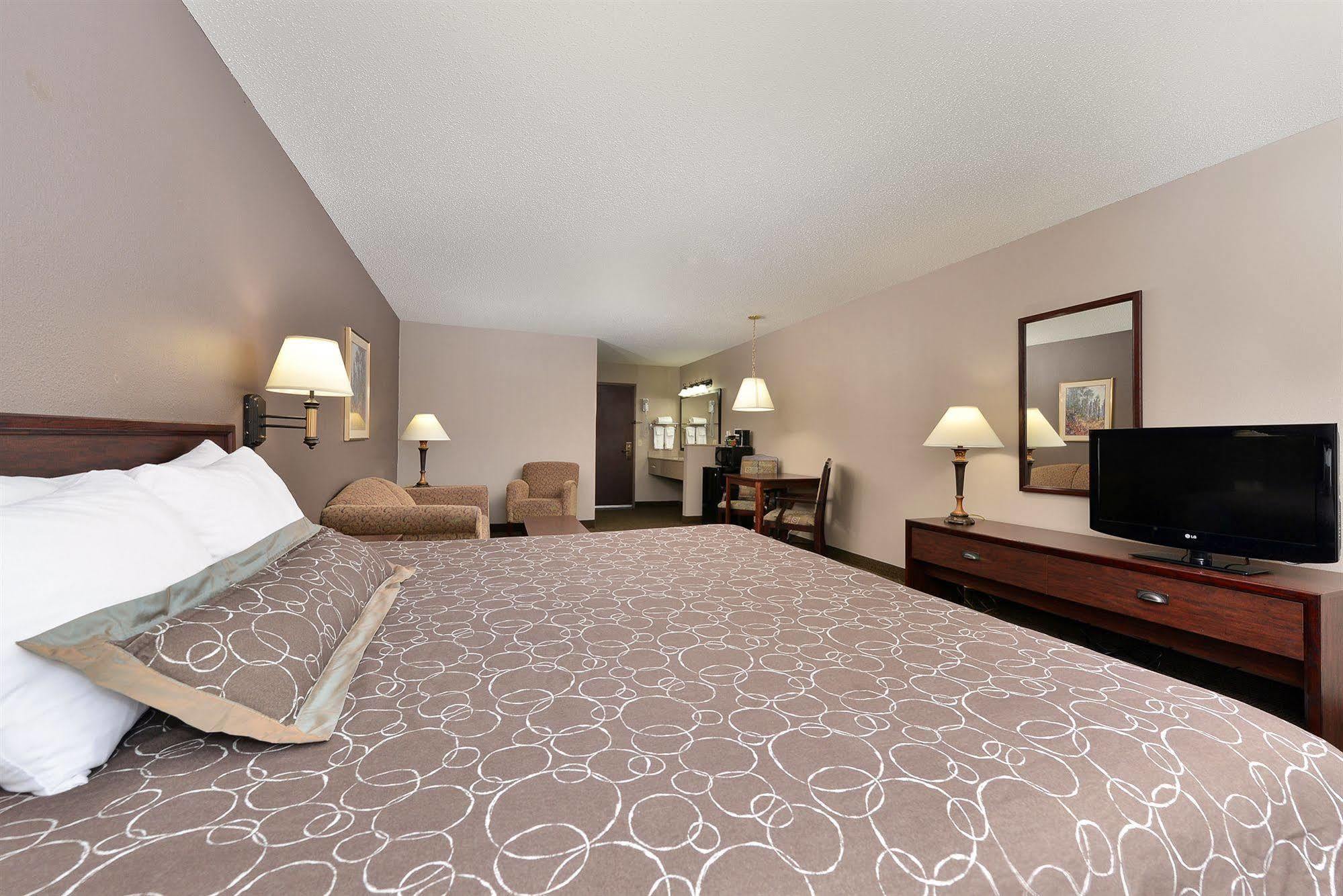 Kelly Inn 13Th Avenue Fargo Luaran gambar