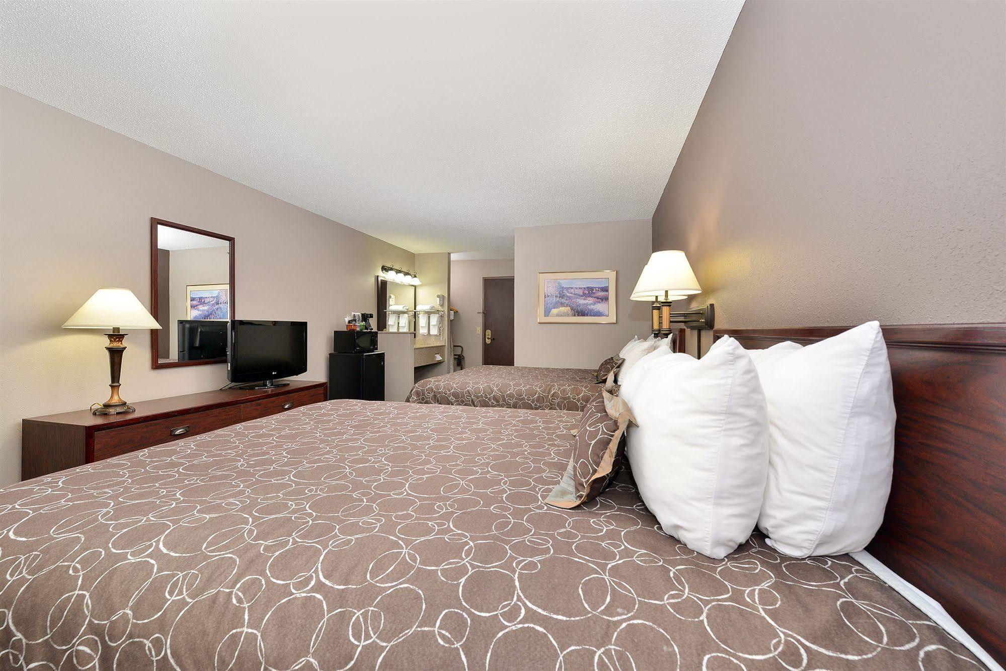 Kelly Inn 13Th Avenue Fargo Luaran gambar