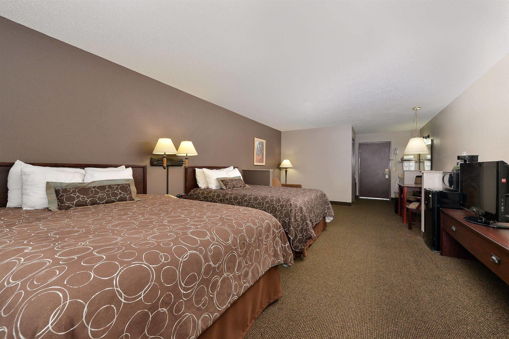 Kelly Inn 13Th Avenue Fargo Luaran gambar